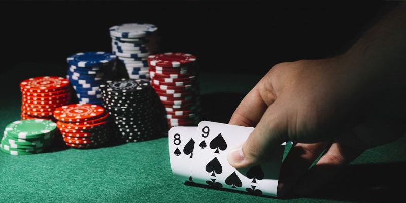 Cách chơi Poker 2 lá bao giành chiến thắng